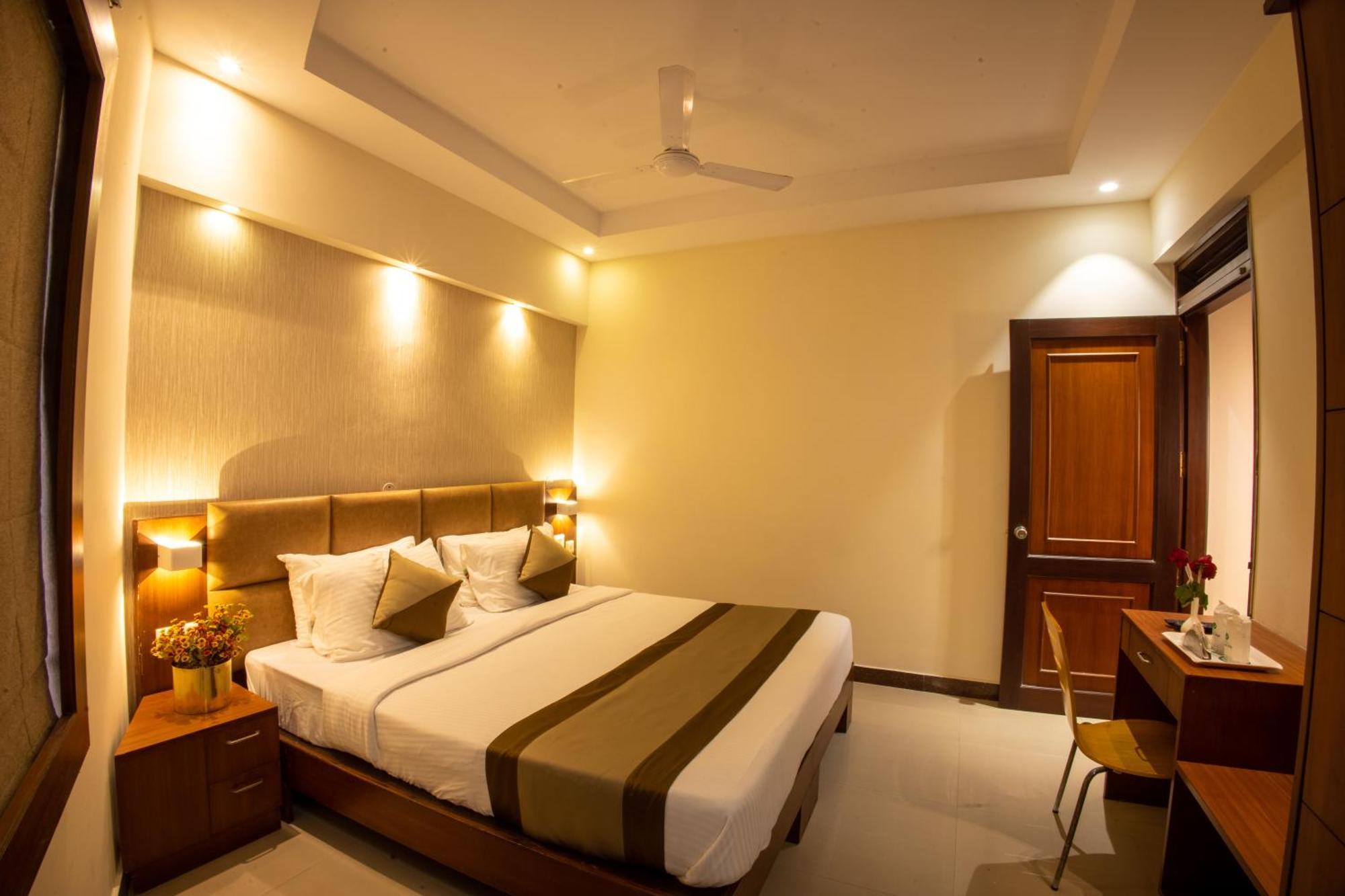Metro Plaza Hotel By Rak Rooms, Mangaluru Ngoại thất bức ảnh