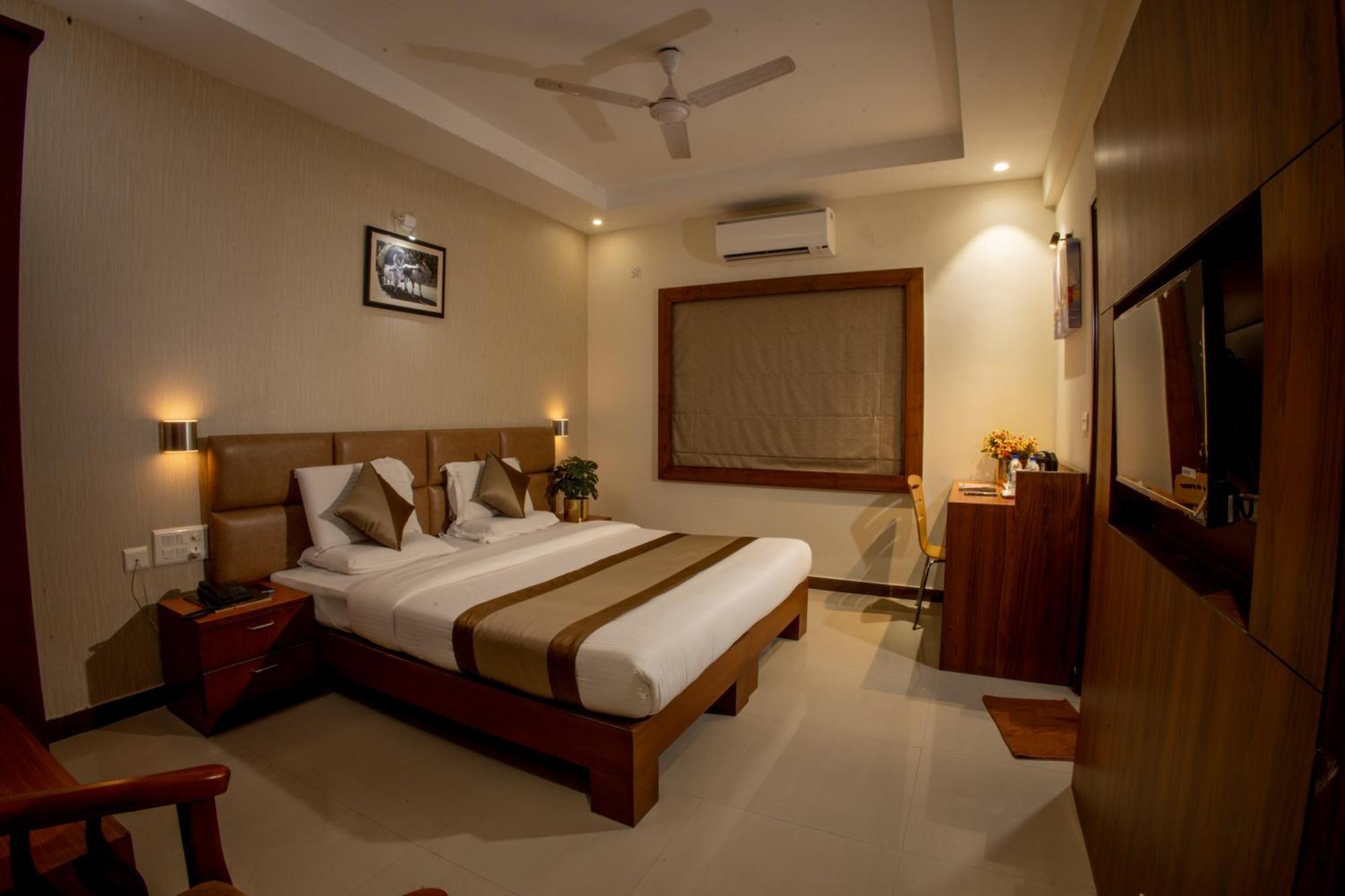 Metro Plaza Hotel By Rak Rooms, Mangaluru Ngoại thất bức ảnh